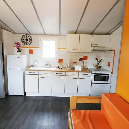 Camping La Tentation Renty Exterior photo