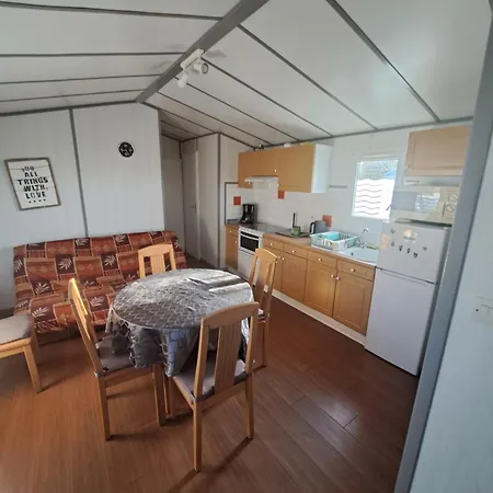 Camping La Tentation Renty Exterior photo
